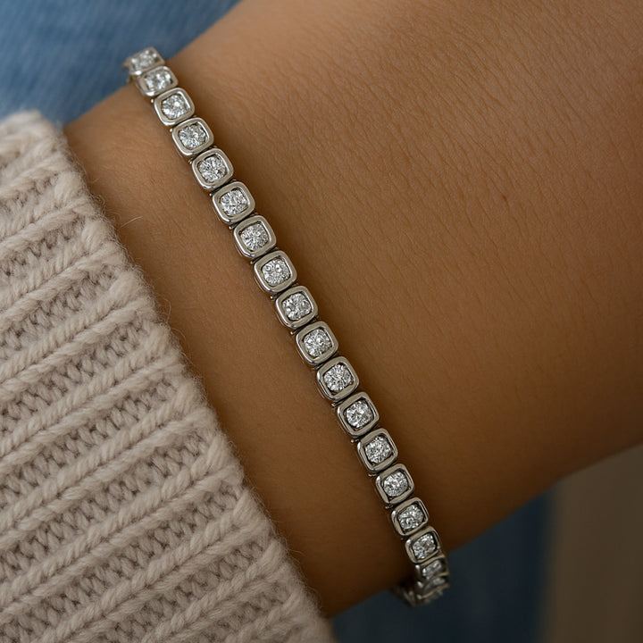 Lab Grown Diamond Tennis Bracelet for Her