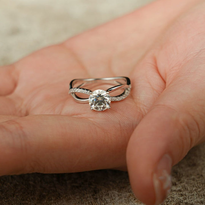Moissanite 2.80 CT Round Cut Diamond  Mid-Century Wedding Ring