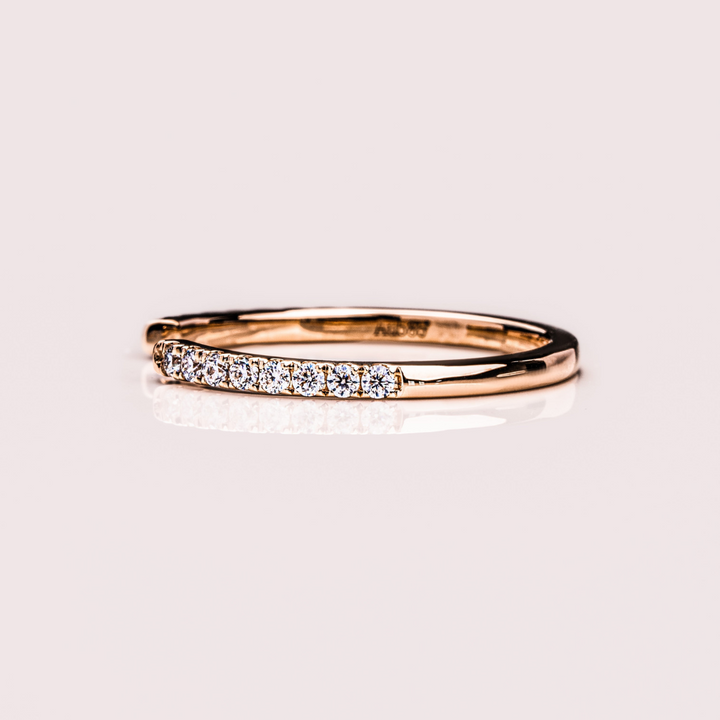 Moissanite 0.32 CT Round Cut Diamond Art Nouveau Wedding Band