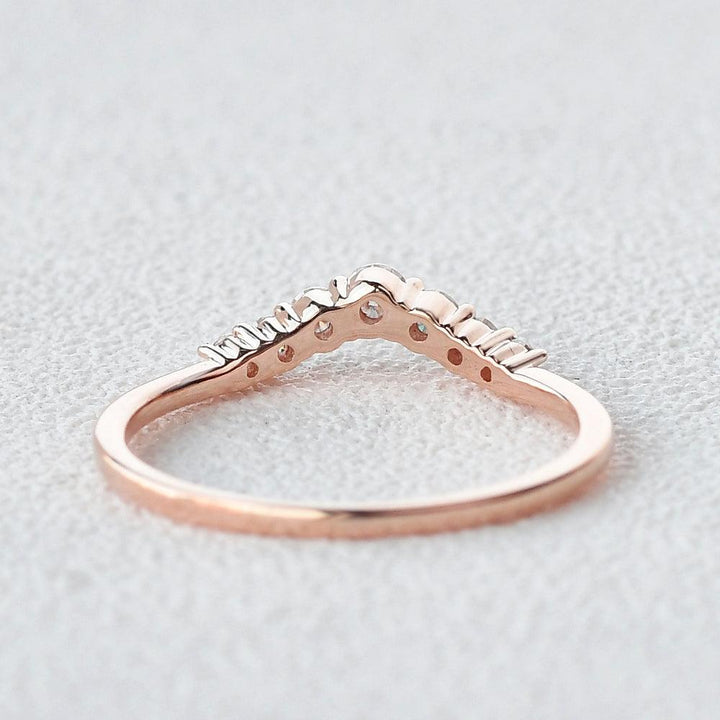 Moissanite 1.10 CT Round Cut Diamond Avant Garde Anniversary Band