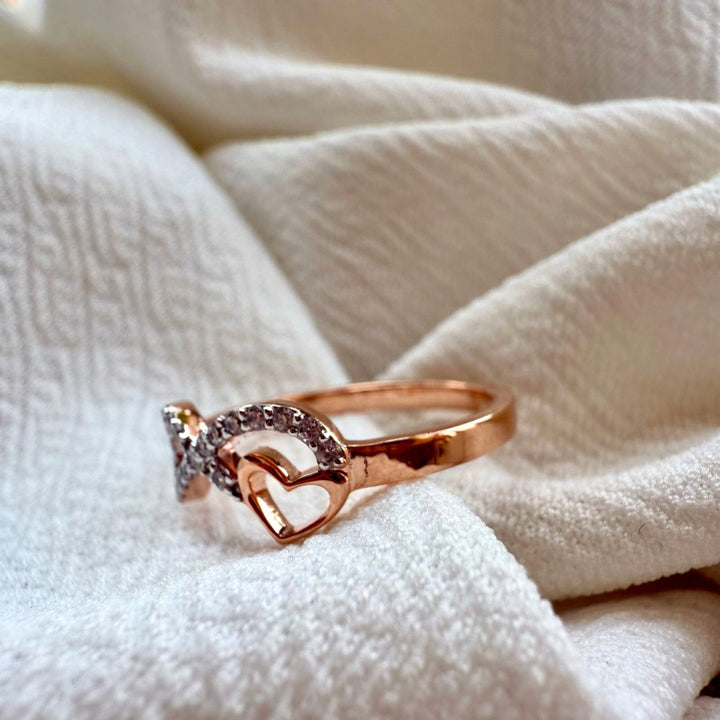 Infinite Design Rose Gold Moissanite Diamond Handmade Band