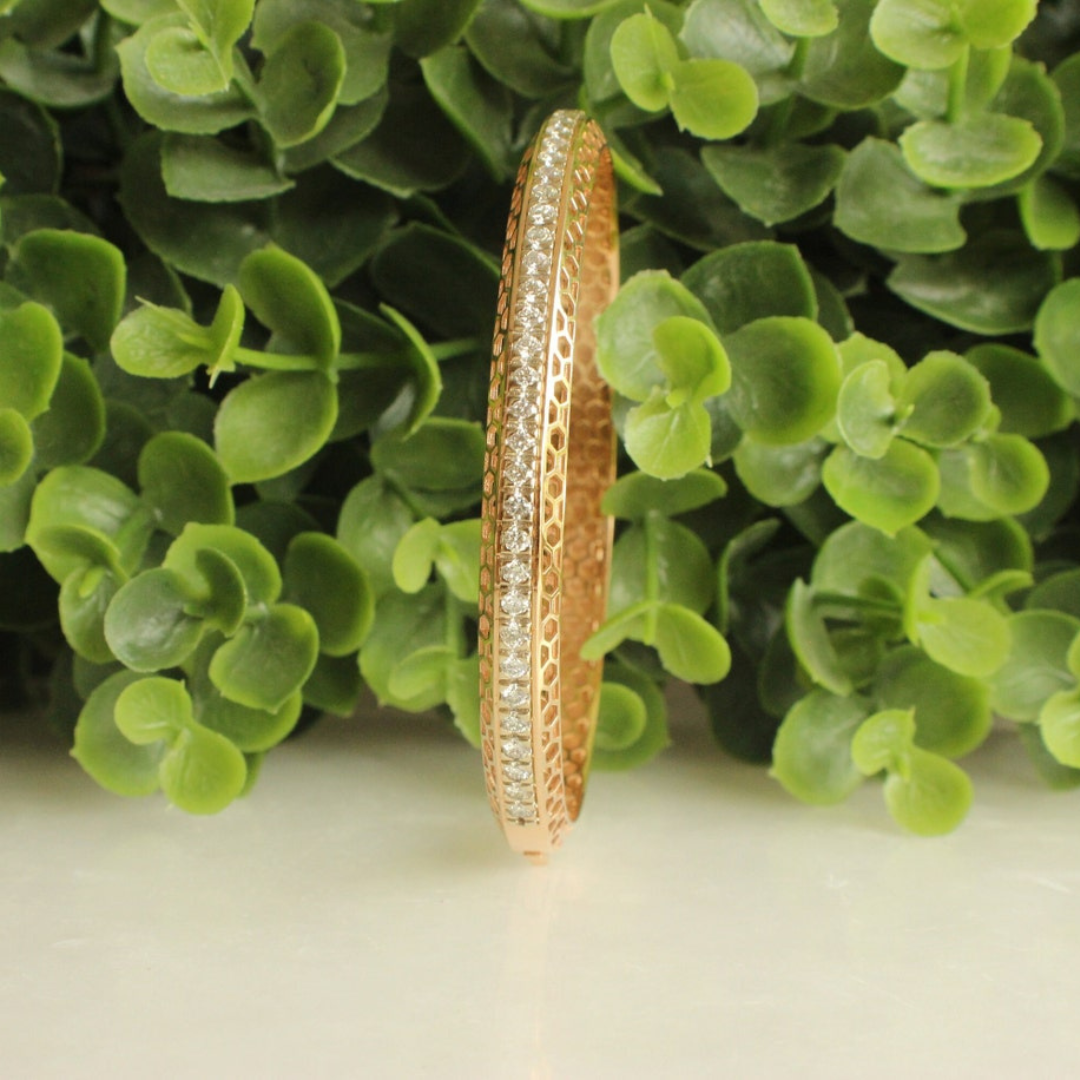 Moissanite 12.50 CT Round Diamond Avant Grade Bracelet