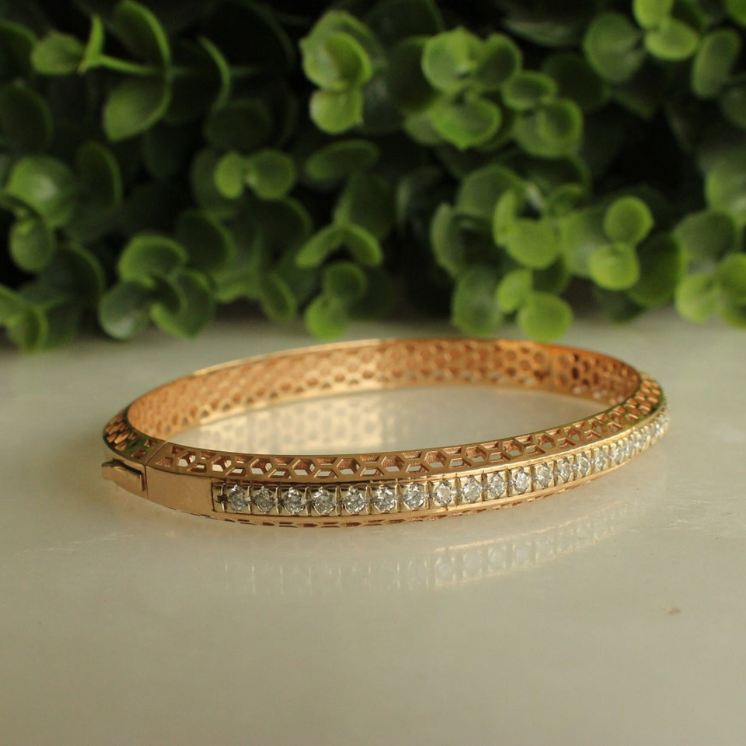 Moissanite 12.50 CT Round Diamond Avant Grade Bracelet