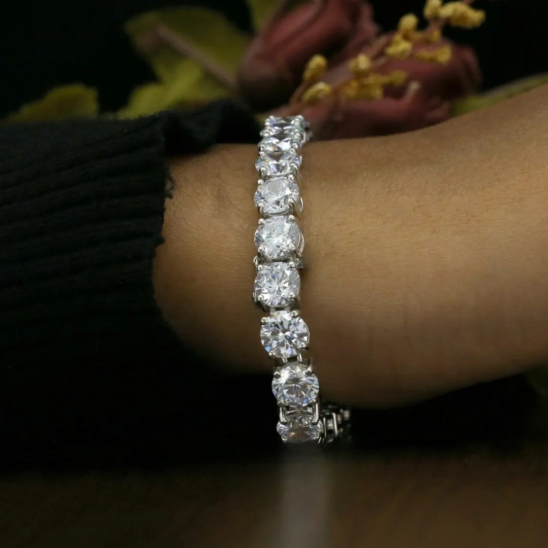 Stately Moissanite 9.66 CT Round Cut Diamond Tennis Bracelet for Wear