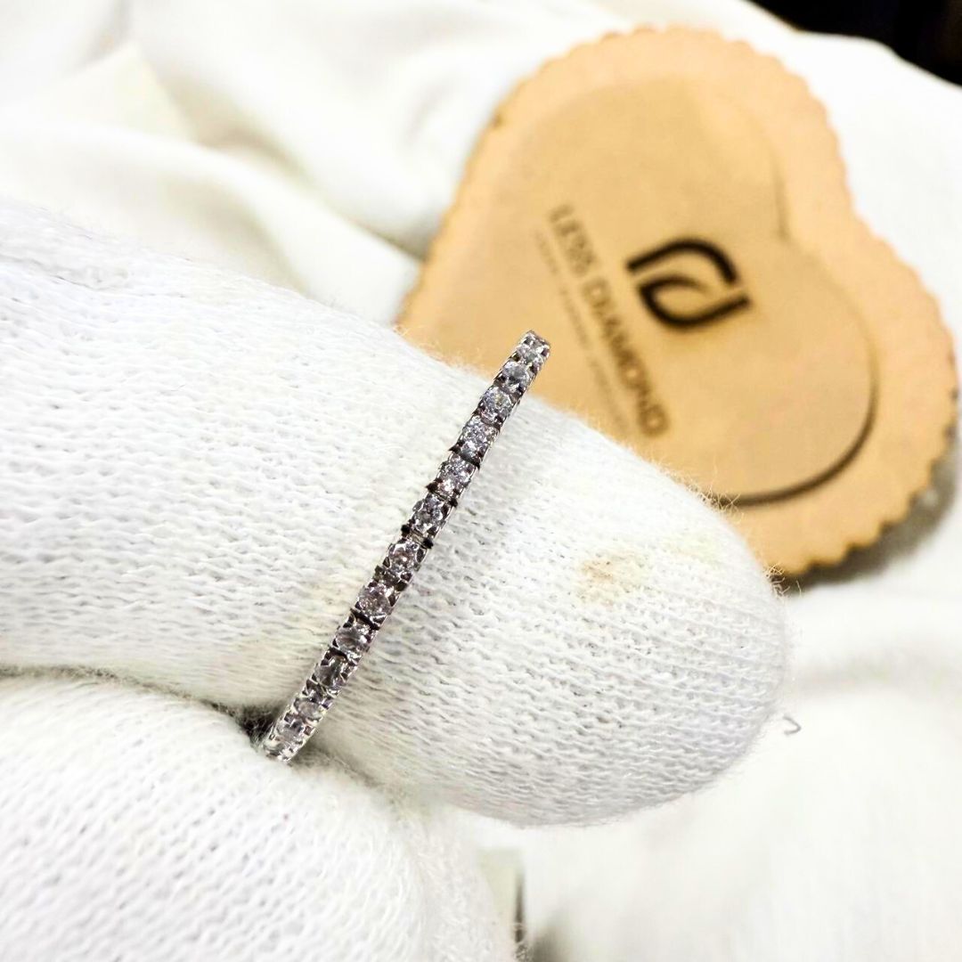 Slim Round Diamond Line Bracelet in 10KT White Gold