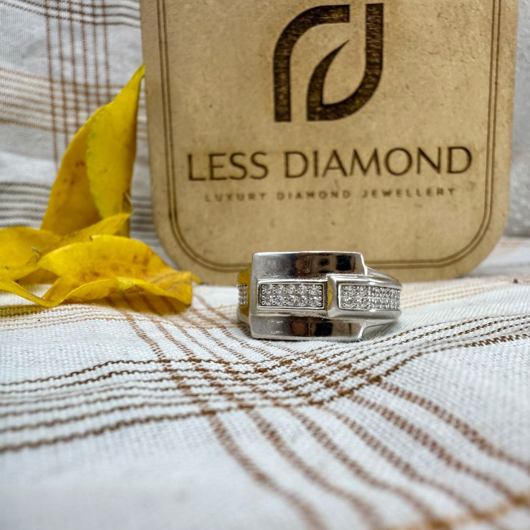 Moissanite Diamond 2.34 CT Round Cut Men's Diamond Ring with Perfect Design