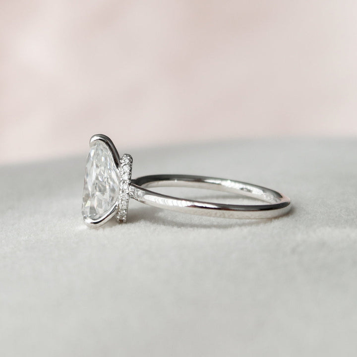 Moissanite 1.70 CT Pear Cut Diamond Gothic Anniversary Ring
