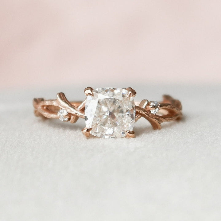 Moissanite 1.40 CT Cushion Cut Diamond Brutalist Anniversary Ring