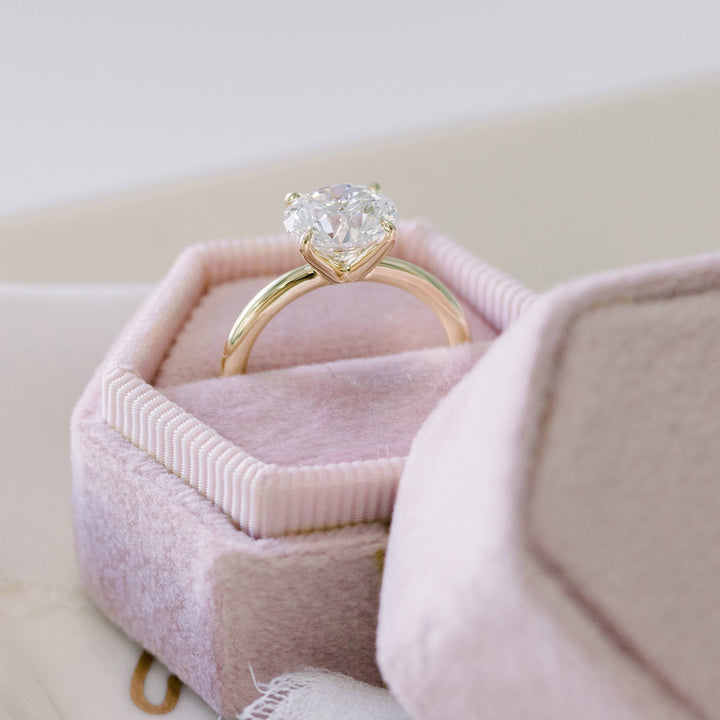 Moissanite 2.10 CT Round Cut Diamond Art Deco Anniversary Ring