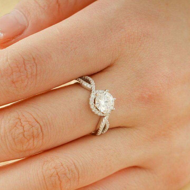 Moissanite 3.70 CT Round Cut Diamond Mid-Century Handmade Ring