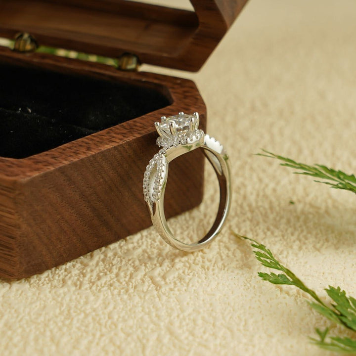 Moissanite 3.70 CT Round Cut Diamond Mid-Century Handmade Ring