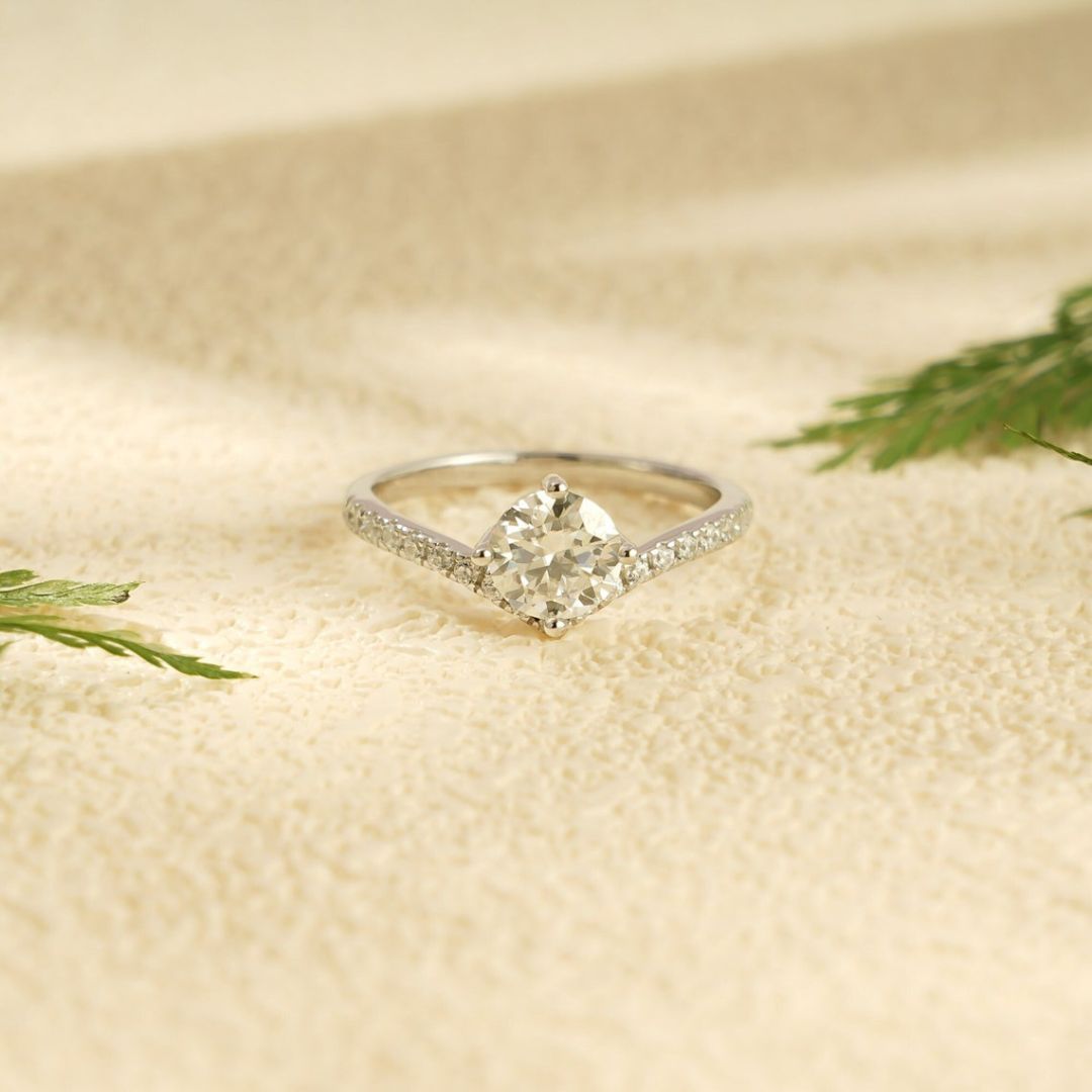 Moissanite 3.45 CT Round Cut Diamond Brutalist Anniversary Ring
