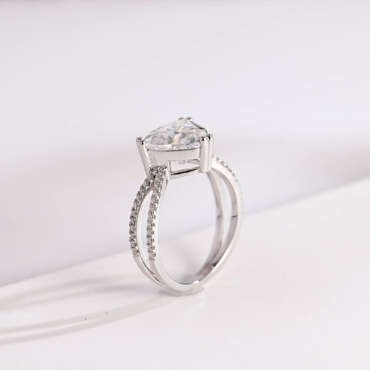 Moissanite 4.32 CT Trillion Cut Diamond Art Deco Wedding Ring