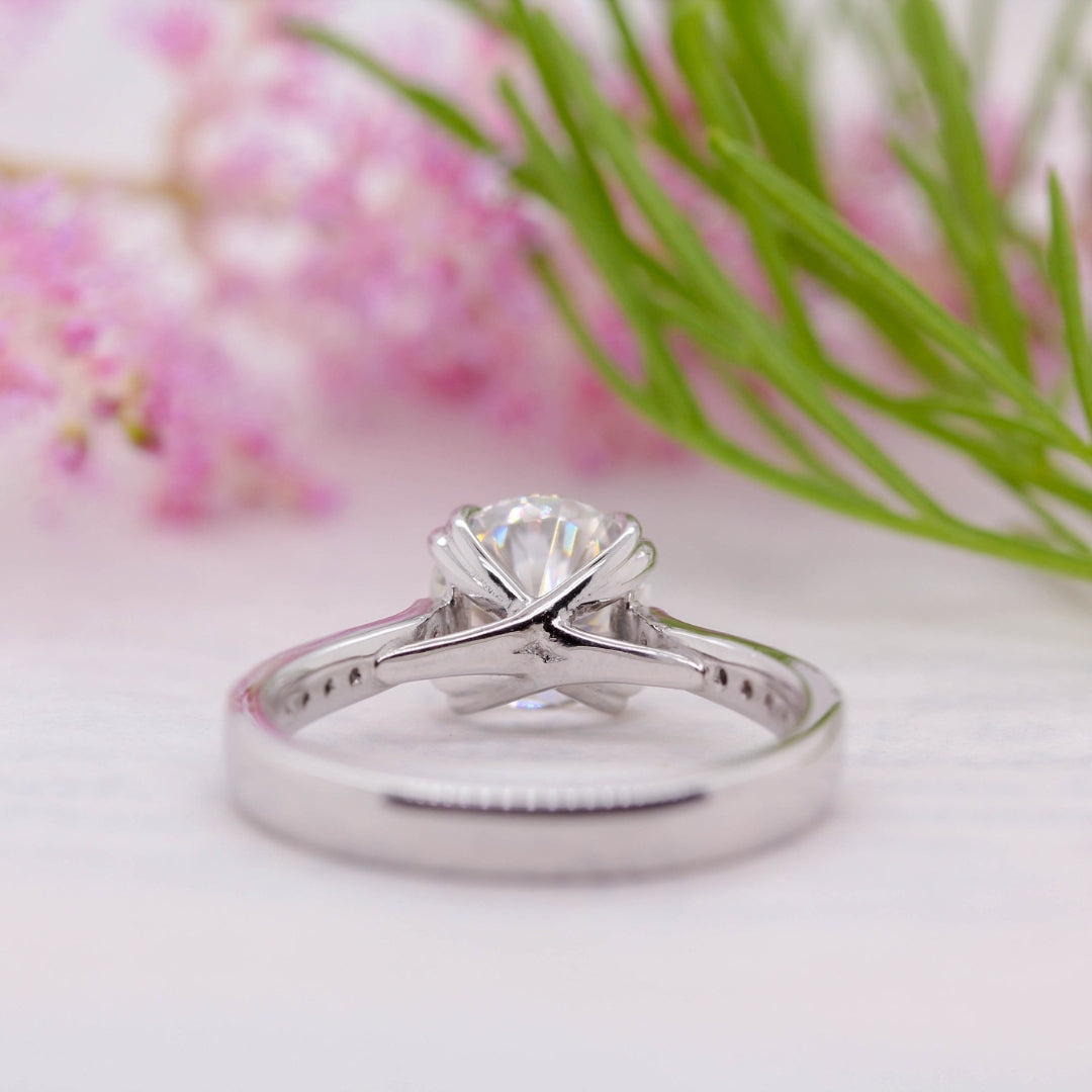 Moissanite 4.70 CT Round Cut Diamond Brutalist Anniversary Ring