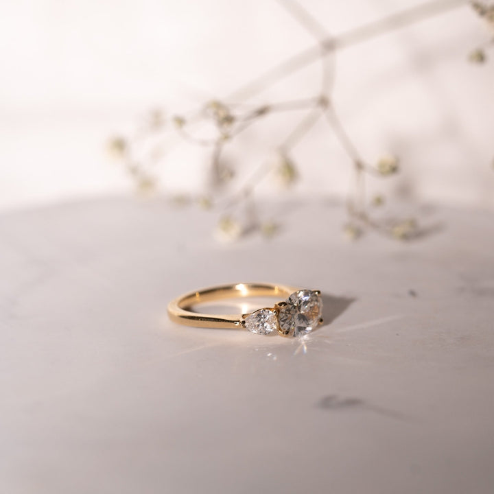 moissanite diamond ring