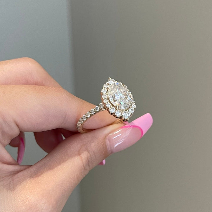 Halo white diamond ring