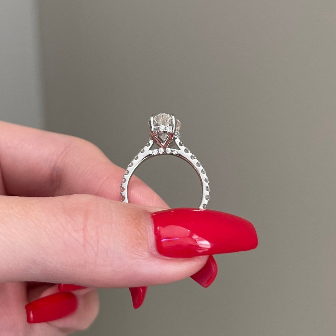 White gold diamond ring