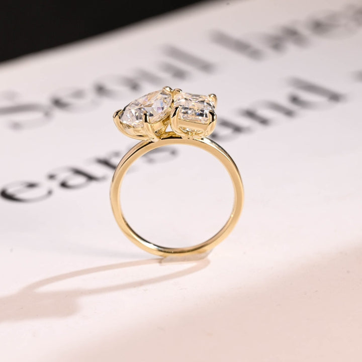 Yellow  gold  white diamond ring