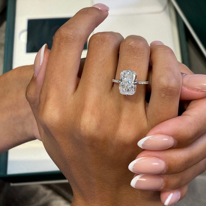 Cushion engagement ring