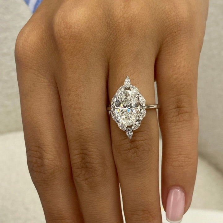 White gold oval ring