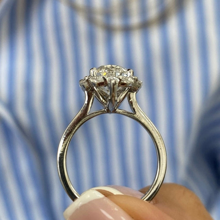 Silver oval white diamond ring