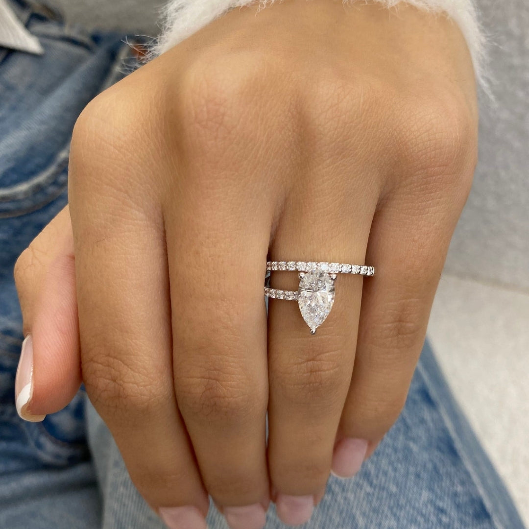 Pear halo engagement ring