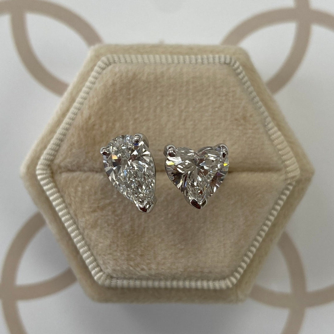 Dual stone engagement ring