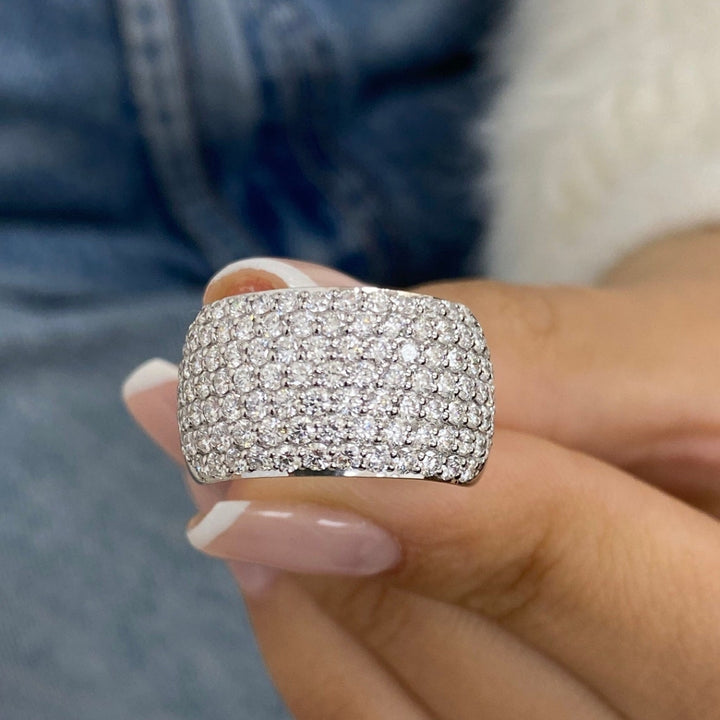 White gold ring