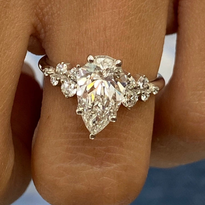 Pear white diamond ring