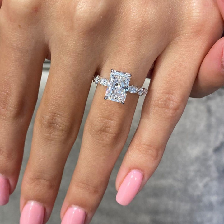 Radiant cut ring for women