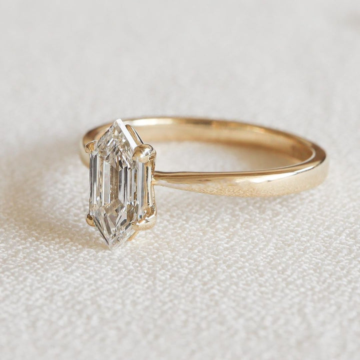 Hexagon solitaire ring