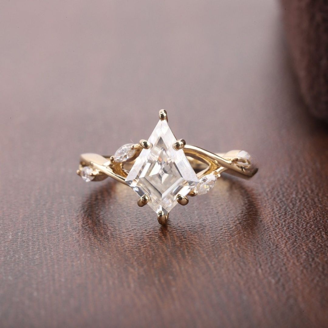 Kite cut ring