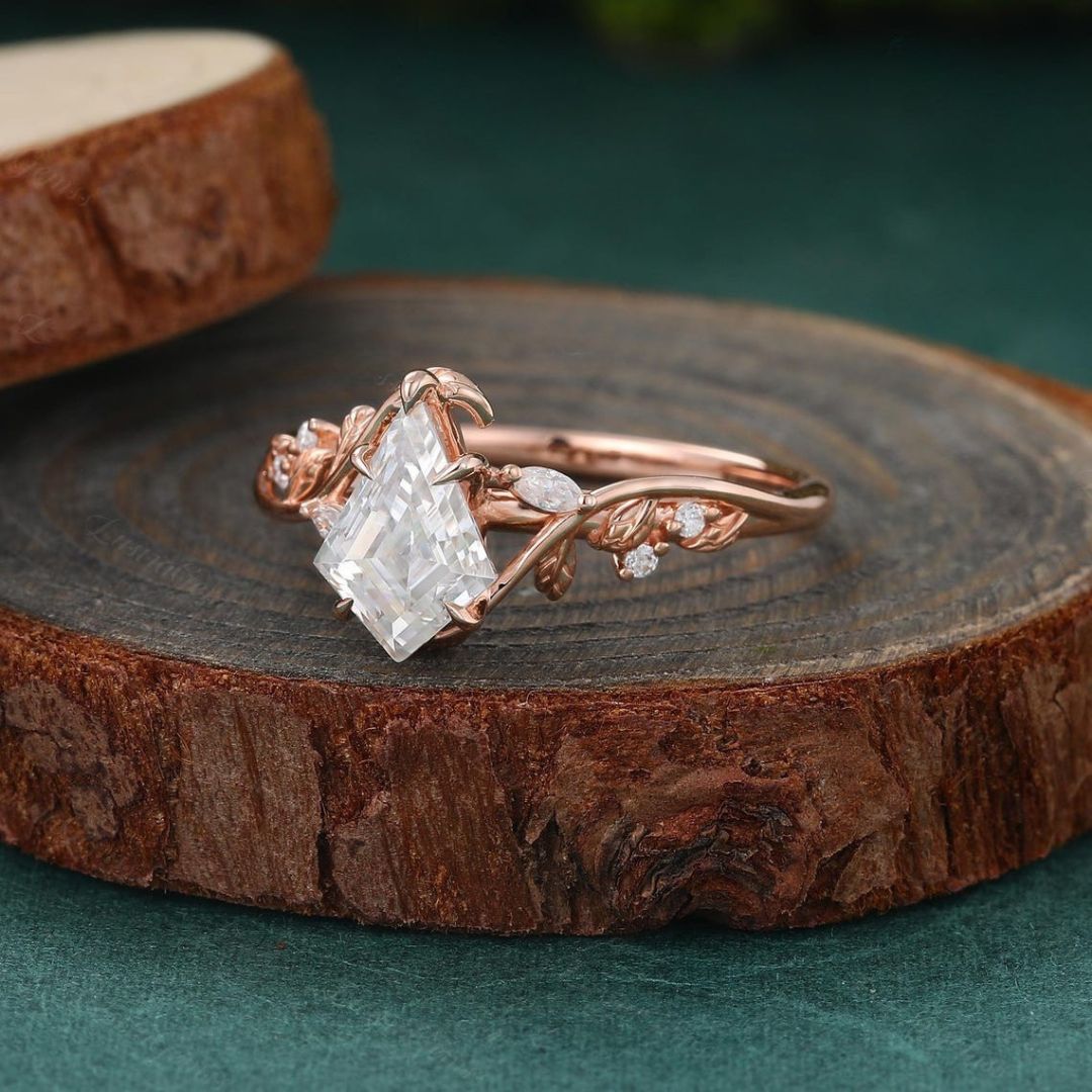 Kite step cut ring