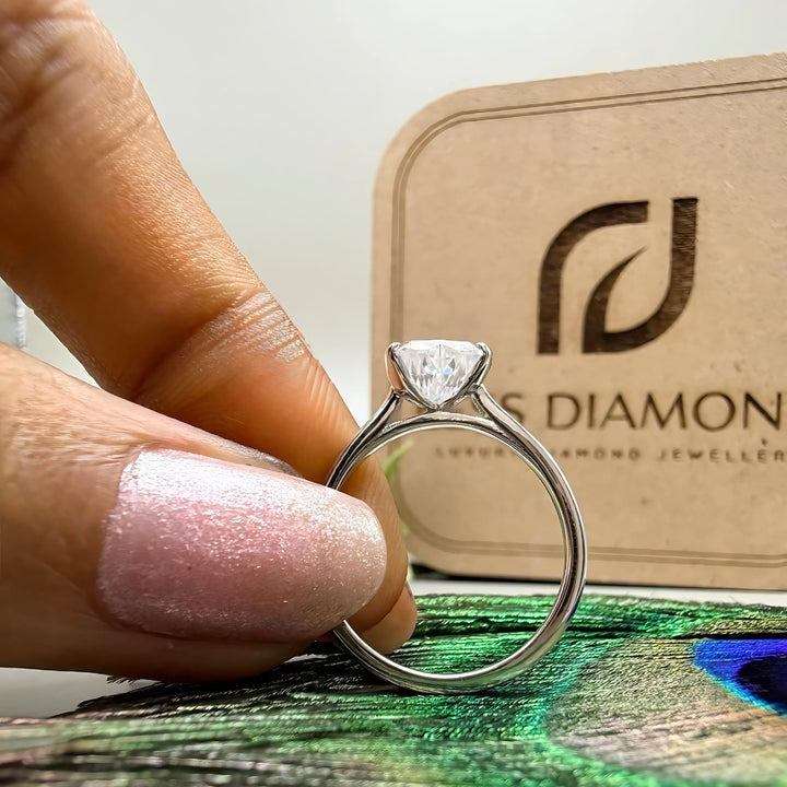 Heart diamond solitaire ring