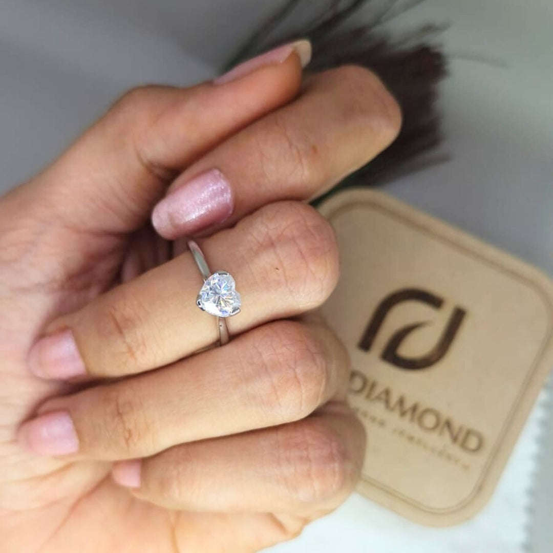 Heart silver ring