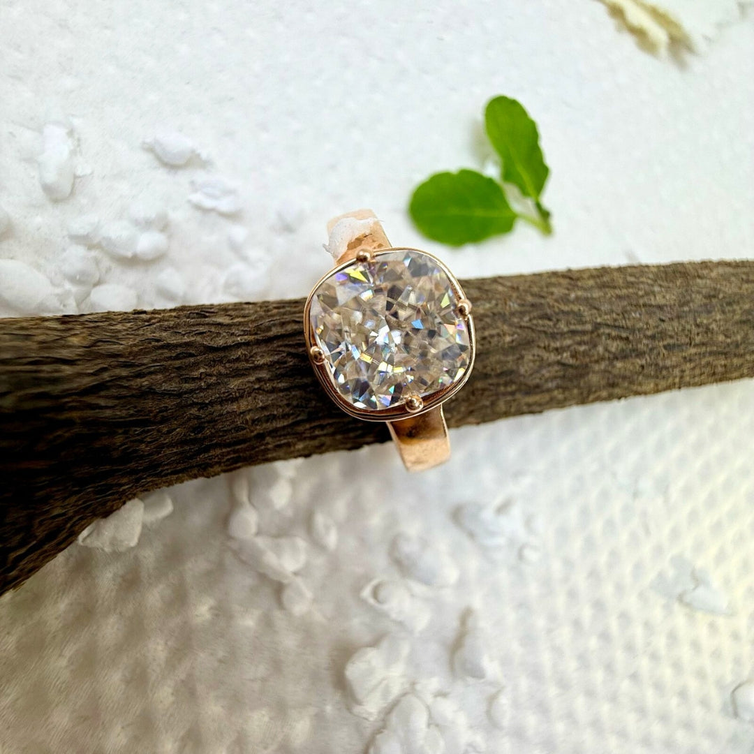 Rose gold cushion ring