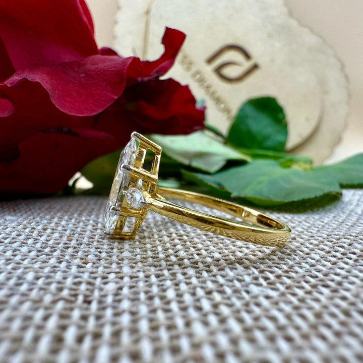 Yellow gold marquise diamond ring