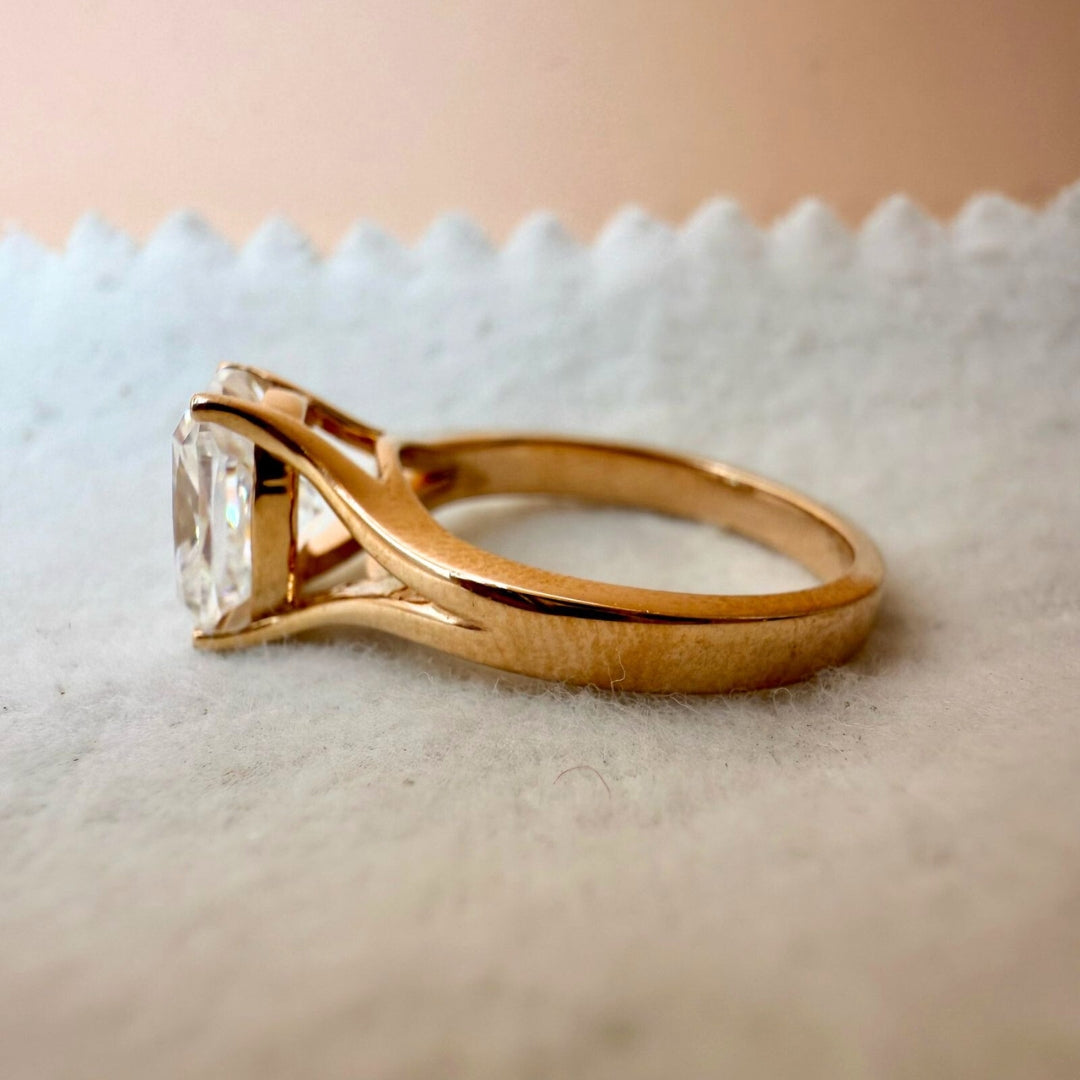 Cushion diamond solitaire ring