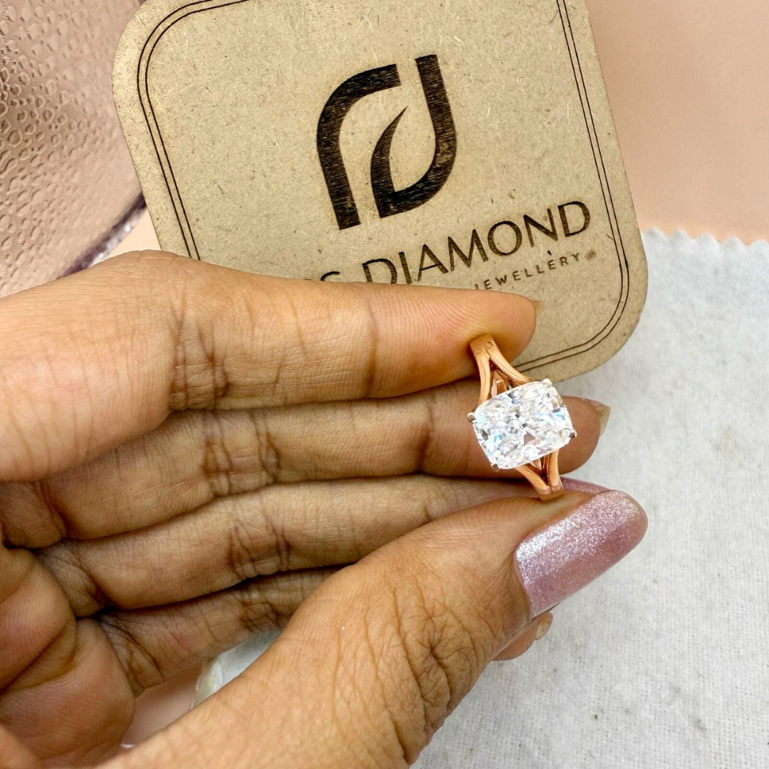 Cushion engagement ring