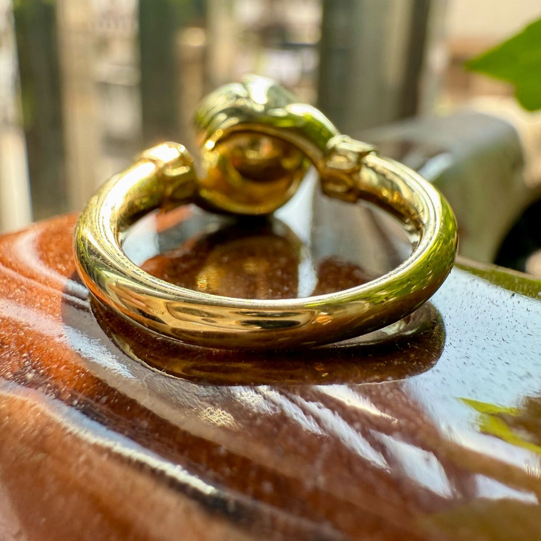 Yellow gold diamond ring