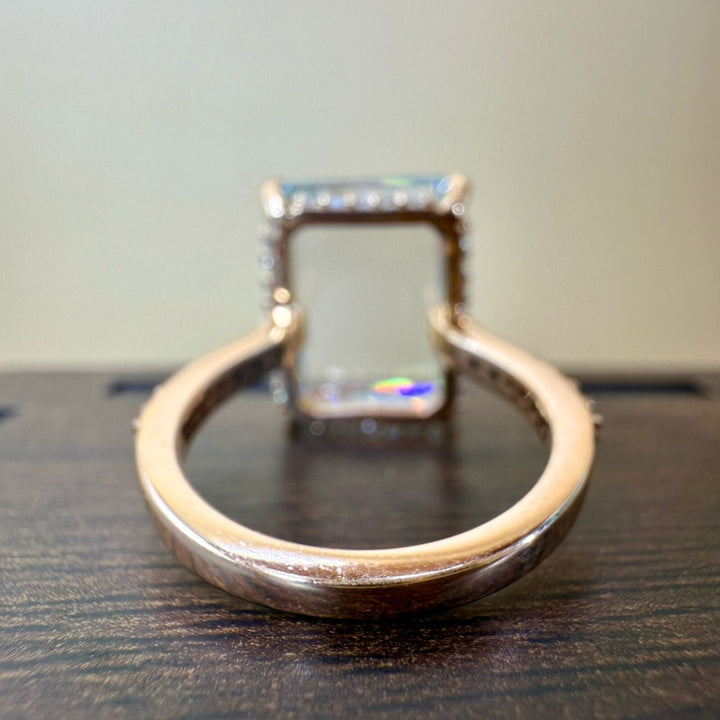 Emerald diamond ring for women