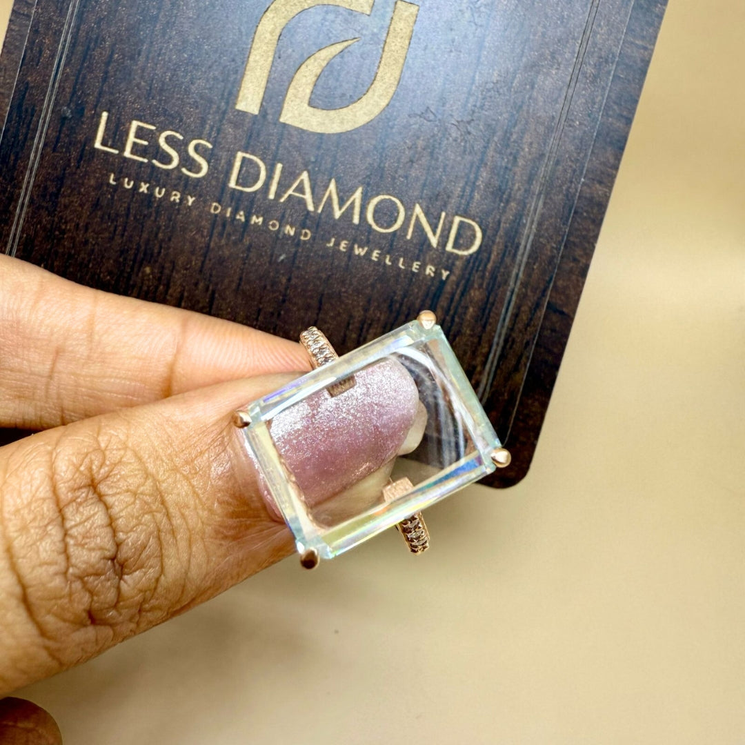 Emerald white diamond ring