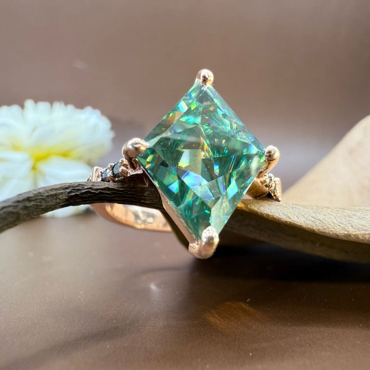 Green diamond ring