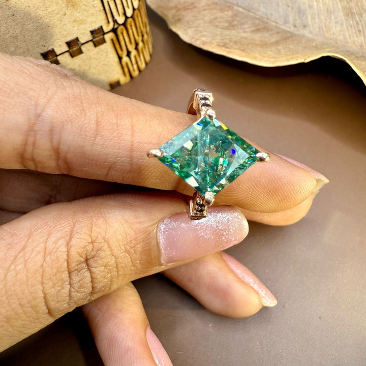 Rose gold diamond ring