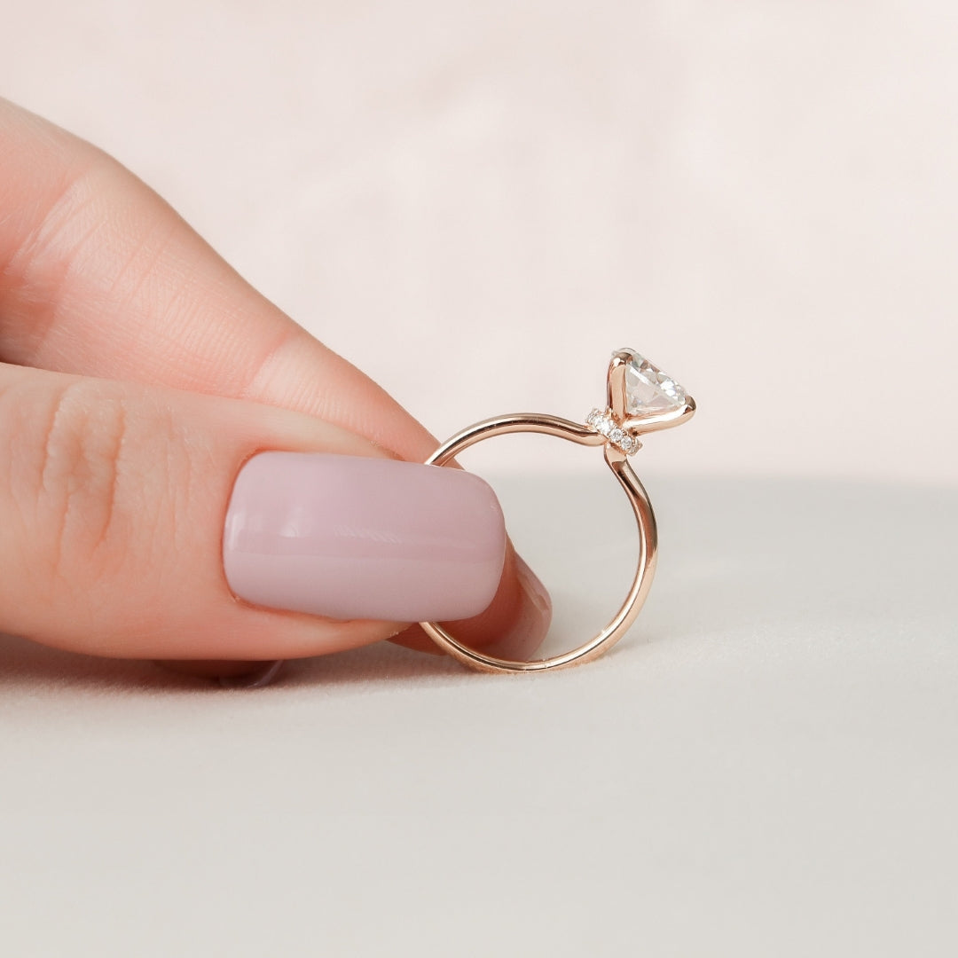 Moissanite 2.14 CT Round Cut Diamond Brutalist Anniversary Ring