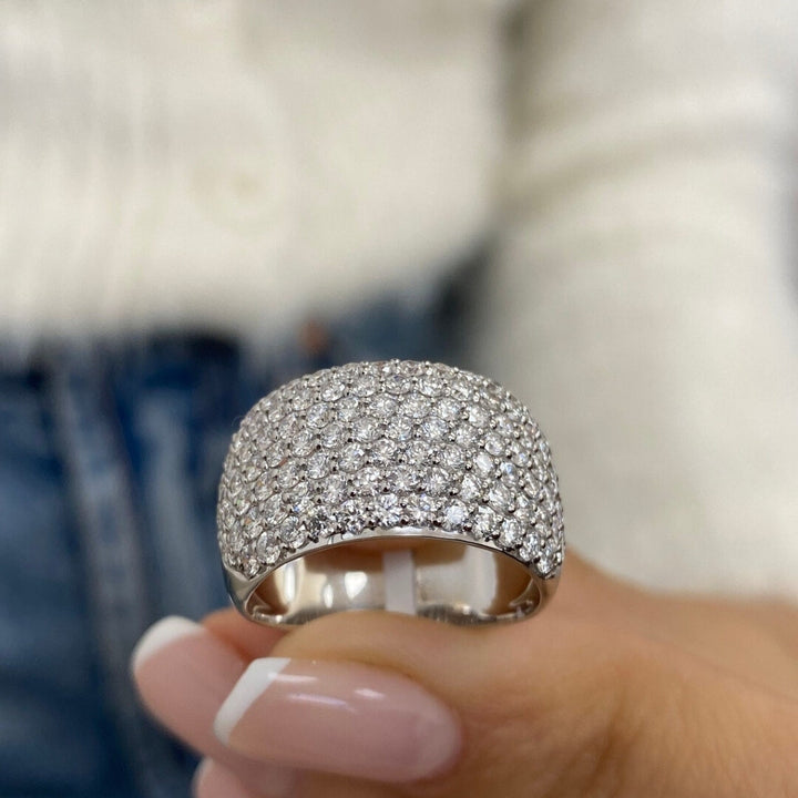 White Diamond ring