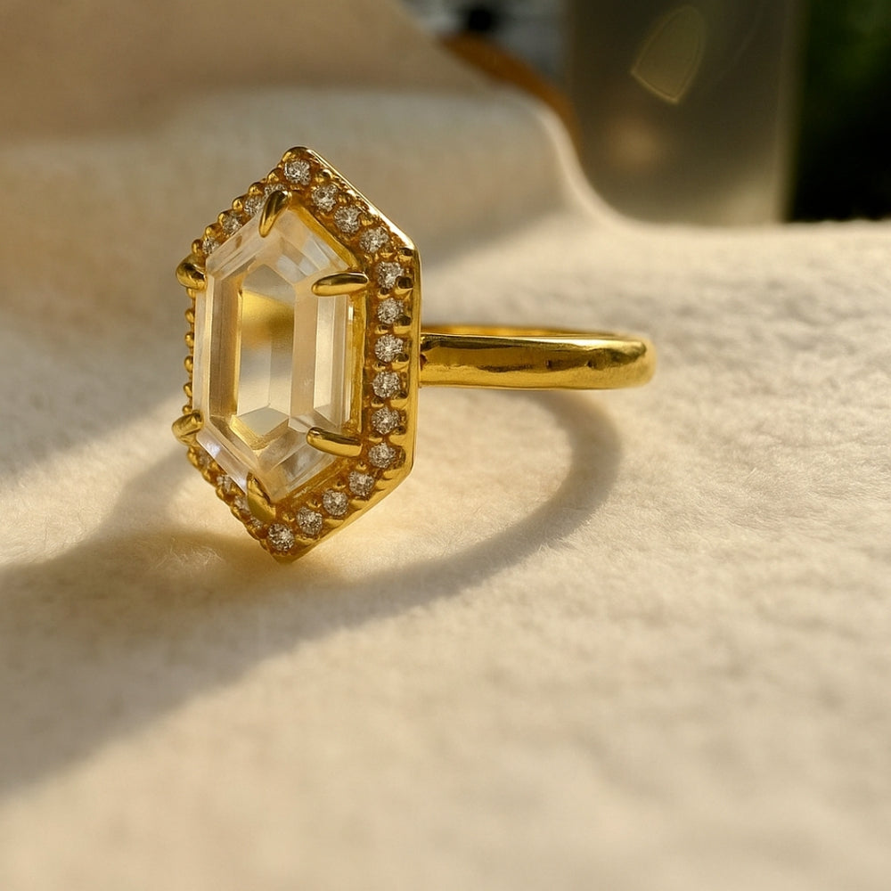 Yellow gold halo ring