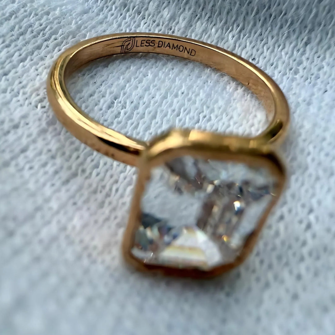 Rose gold ring