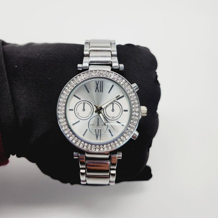 Moissanite 27.48 CT Round Cut Diamond Minimalist Watch