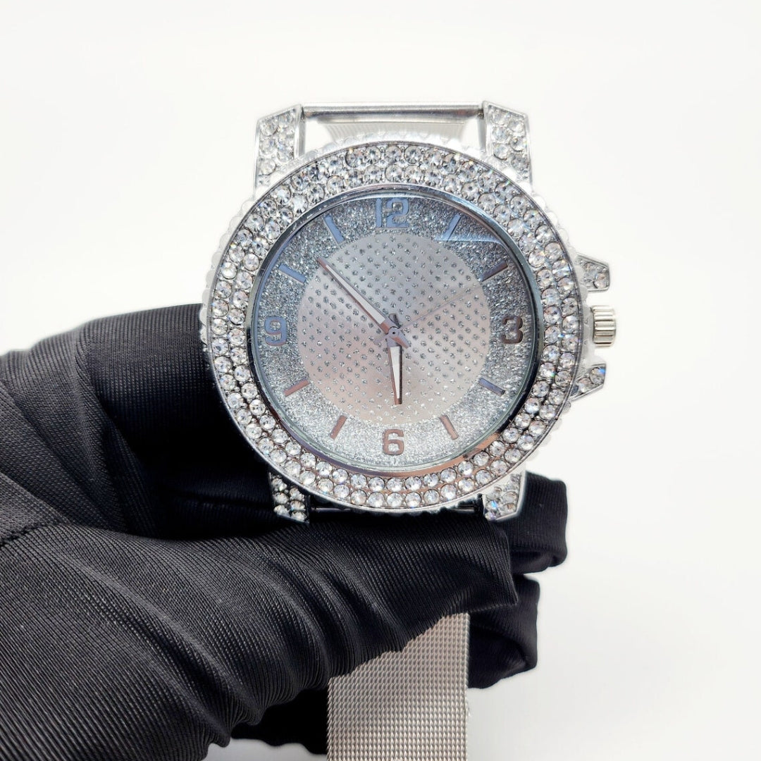 Moissanite 25.94 CT Round Cut Diamond Art Nouveau Watch